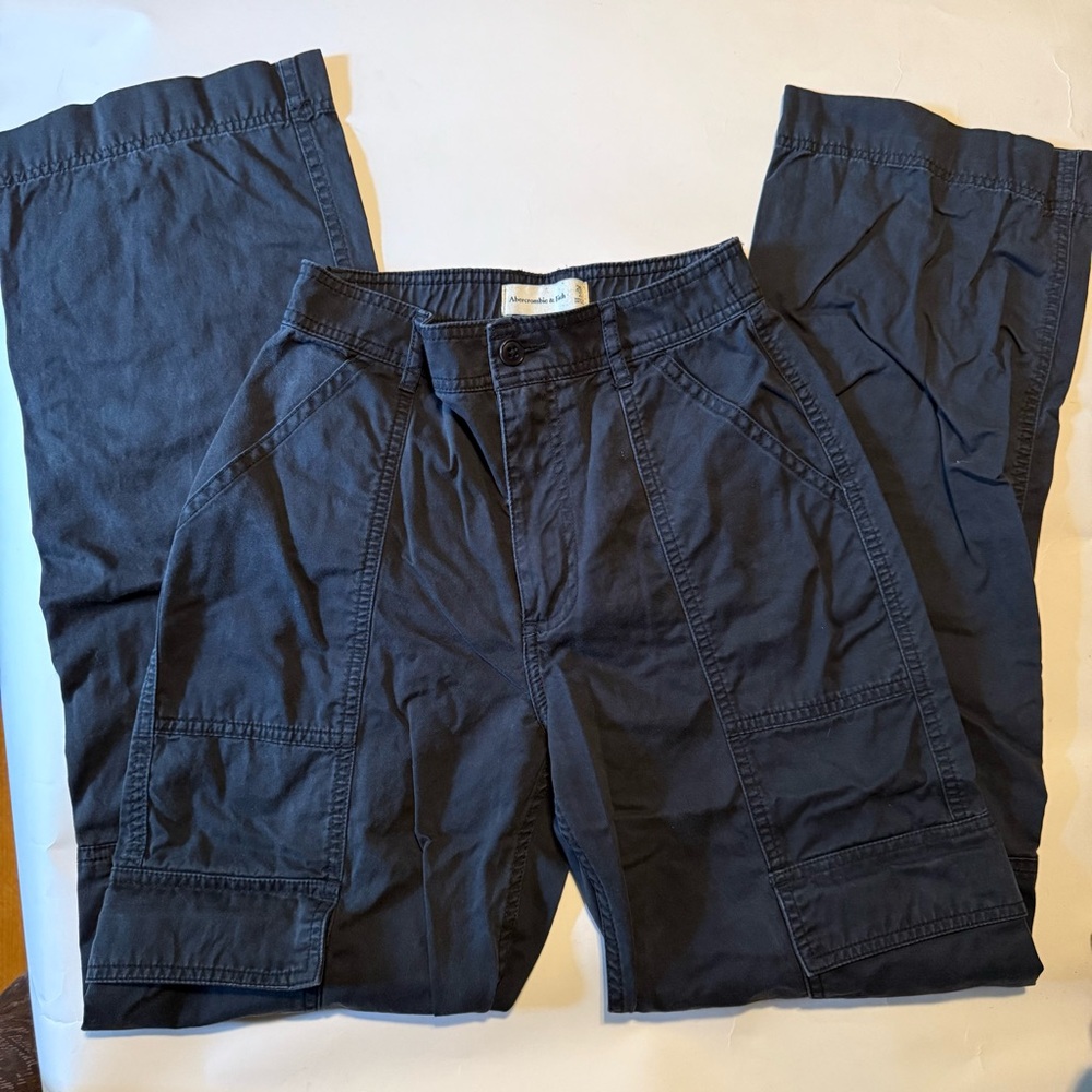Abercrombie & Fitch Black Cargo Pants 26 Long
